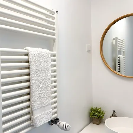 1-bedroom With Private Pool Next To The
