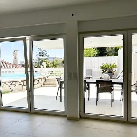 Appartement 1-bedroom With Private Pool Next To The