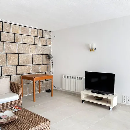 Appartement 1-bedroom With Private Pool Next To The